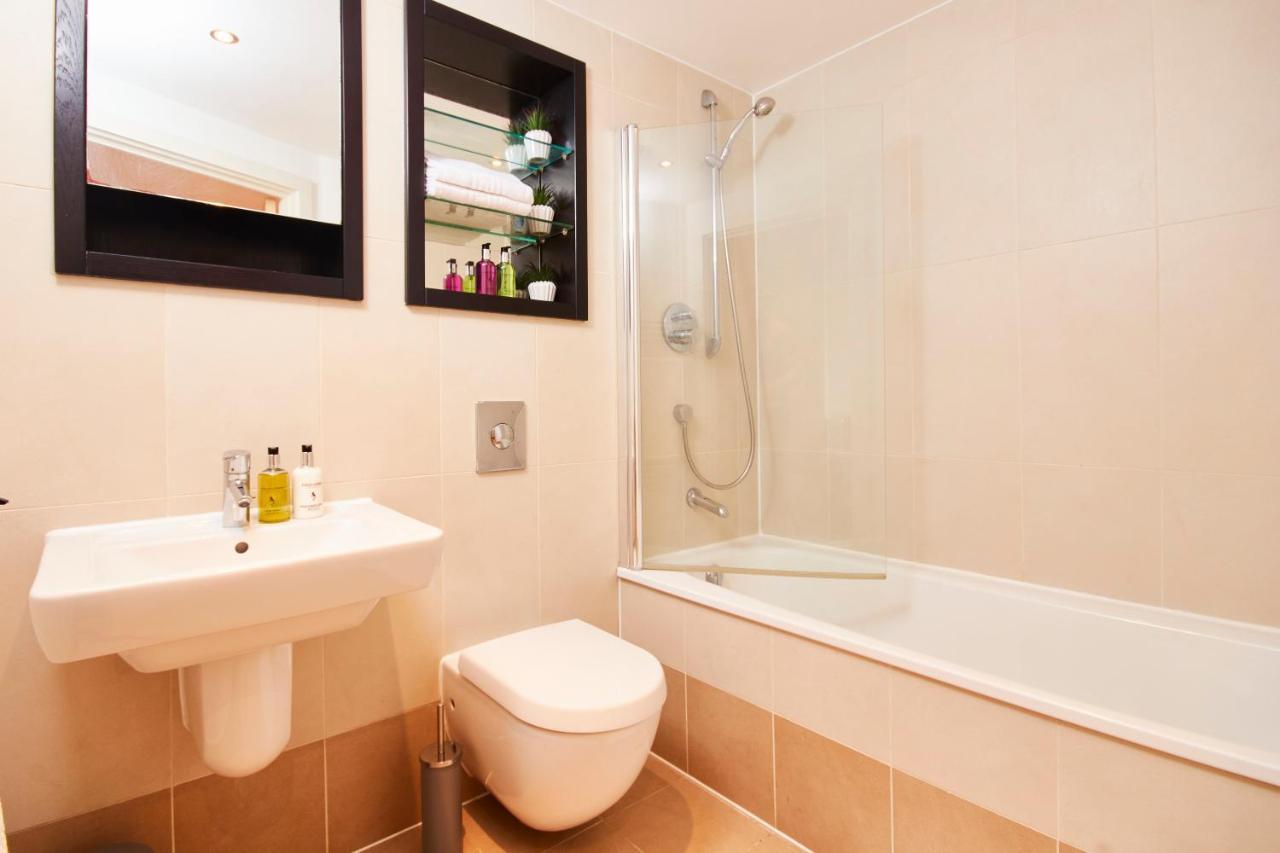 Ferienwohnung Deluxe City Centre Apt Balcony View& Free Parking! Leeds  Exterior foto