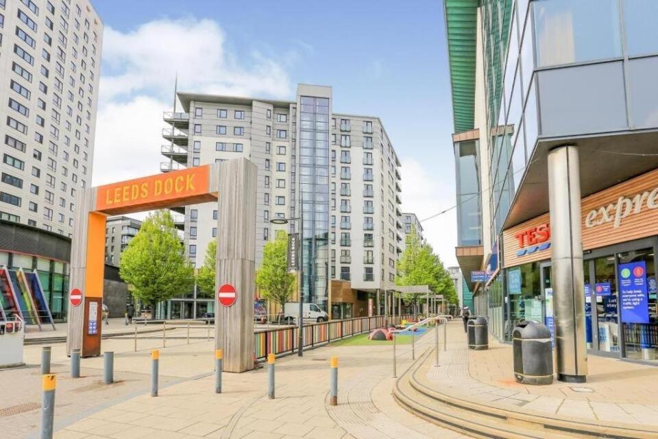 Ferienwohnung Deluxe City Centre Apt Balcony View& Free Parking! Leeds  Exterior foto